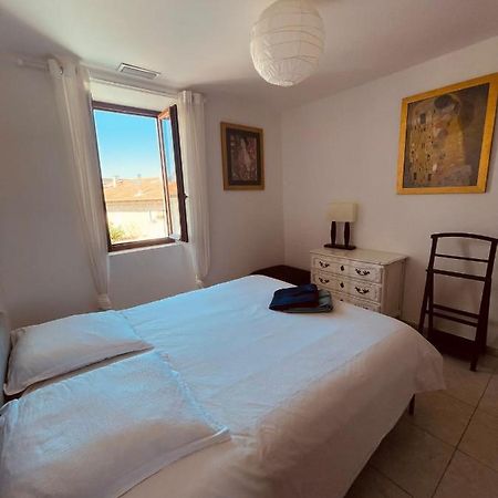 Location Type T2 – Appartement – 4 Couchages Marseille Extérieur photo