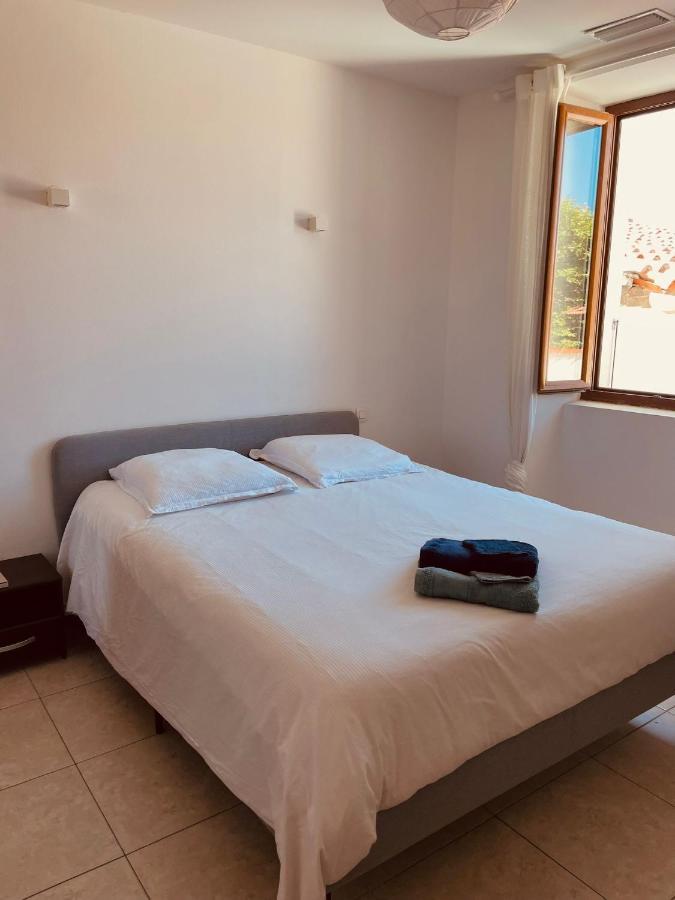 Location Type T2 – Appartement – 4 Couchages Marseille Extérieur photo